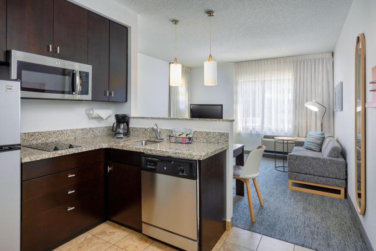 Towneplace Suites By Marriott York Eksteriør bilde