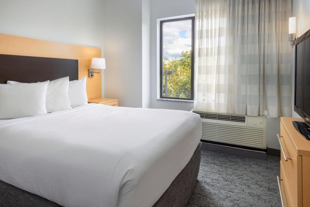 Towneplace Suites By Marriott York Eksteriør bilde